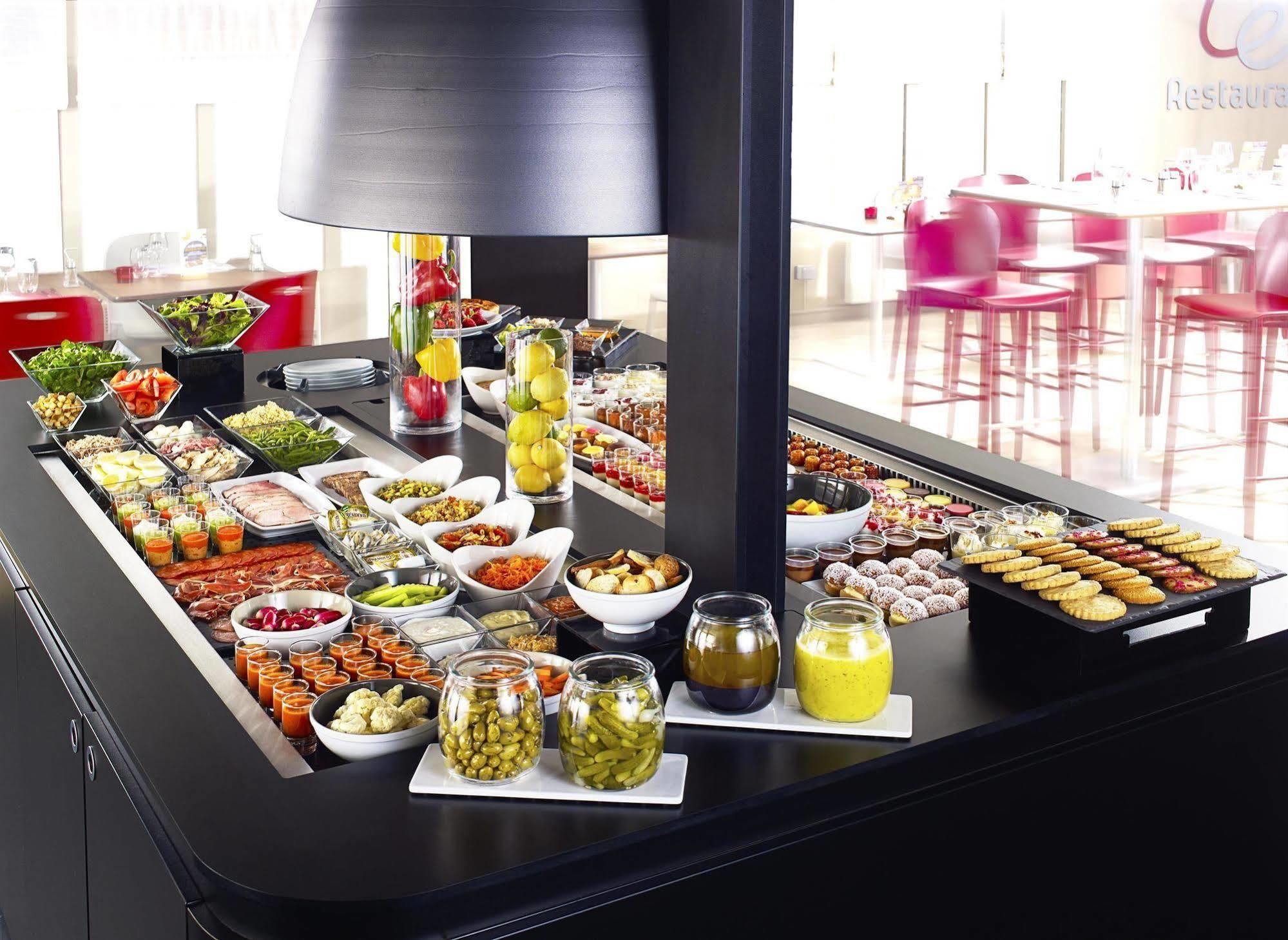 The Originals City Hotel La Verriere-Yvelines Ngoại thất bức ảnh